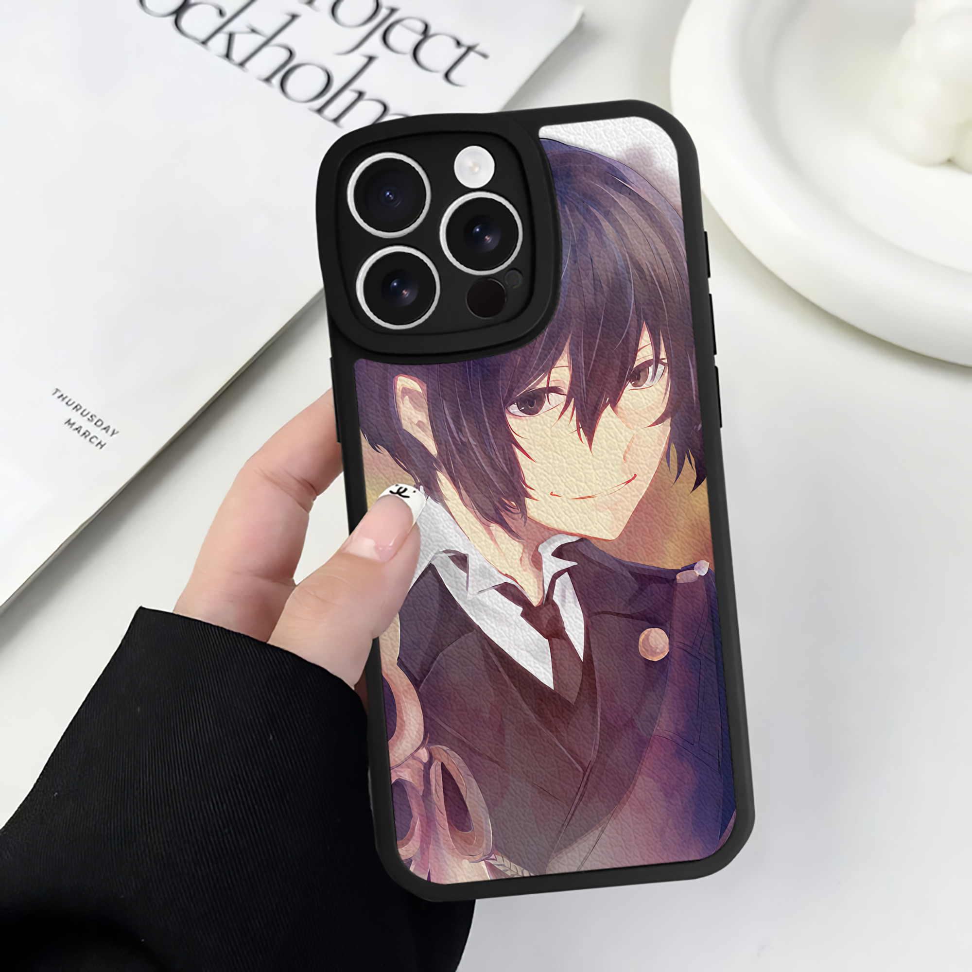 （画像用） 文豪ストレイドッグス Bungo Stray Dogs 【iPhone 16シリーズ対応】シリコンスマホケース（レザー調） 材質：シリコン